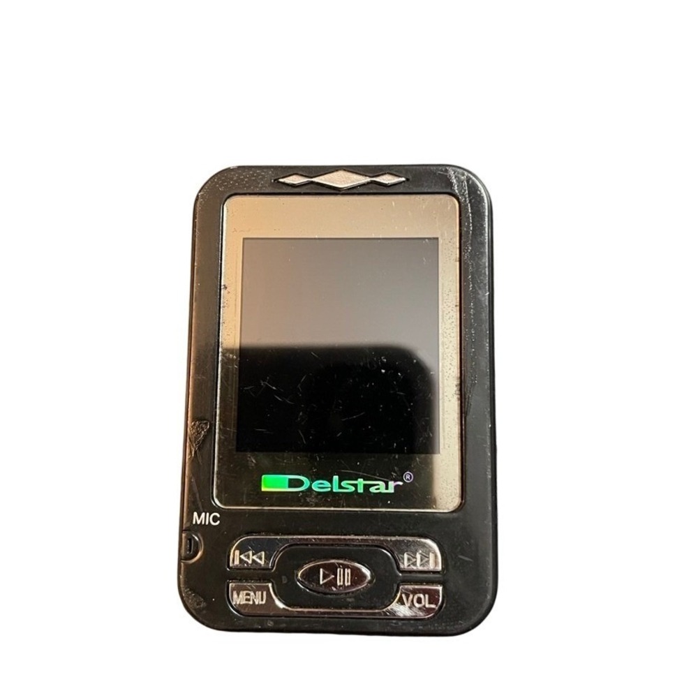 Delstar 1GB Portable Digital MP3 Media Player Black with Color Screen and Mic